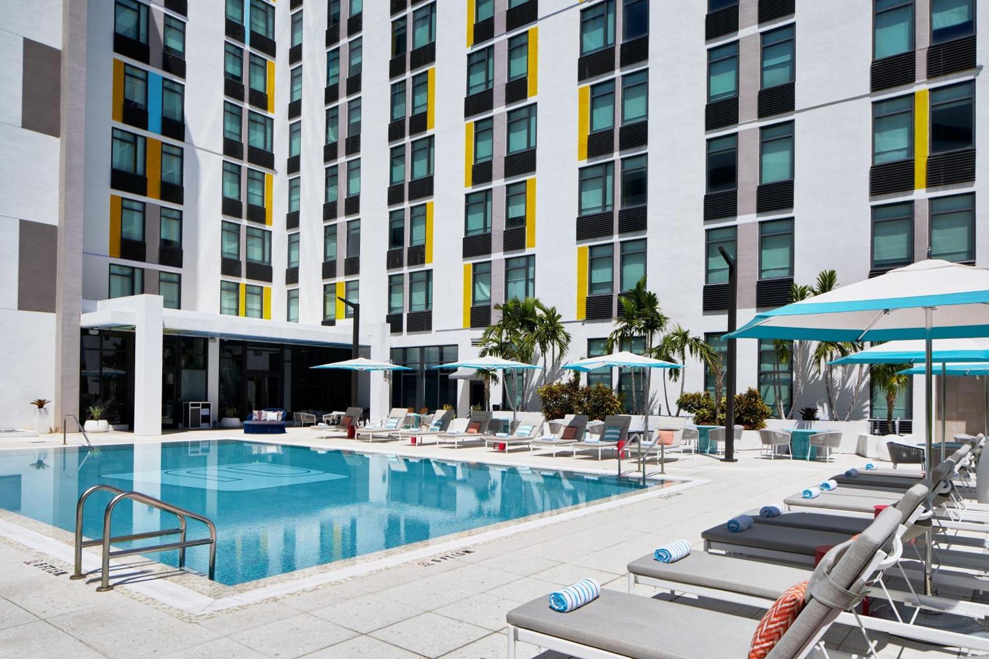 Готель Aloft Miami Авентура Екстер'єр фото